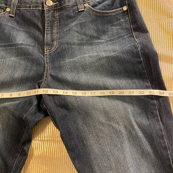 Vintage America Blue Jeans - Picture 8 of 11